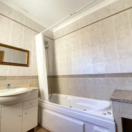 Apartment By Homing